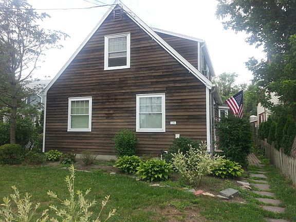 4th image of 186 Bridge Ave