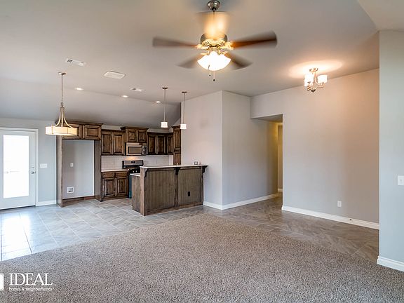 4th image of 1224 SW 159th Ter