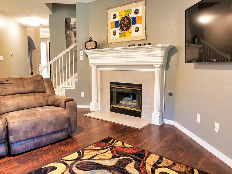 9805 Cliffside Dr — Photo 4