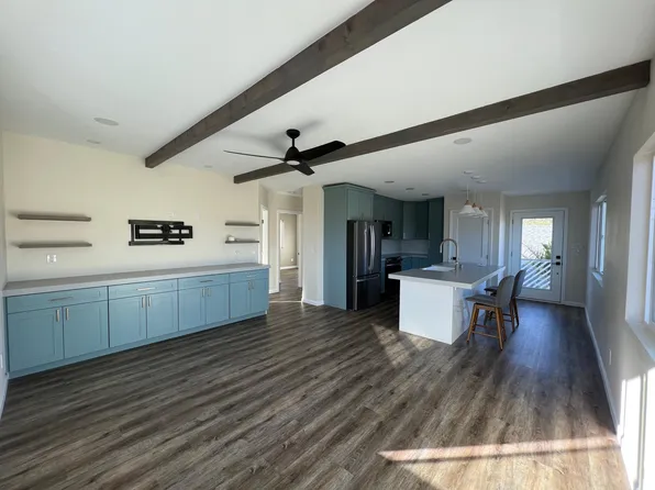 6885 Niumalu Loop #A, Honolulu, HI 96825
