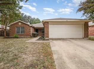 3901 Martha Ln, Rowlett, TX 75088