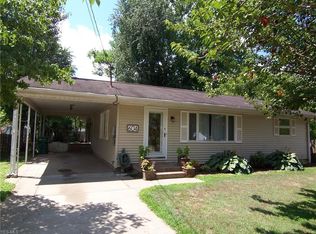 604 57th St, Vienna, WV 26105