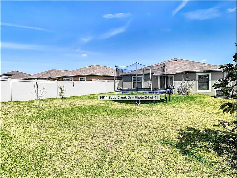 9614 Sage Creek Dr — Photo 31