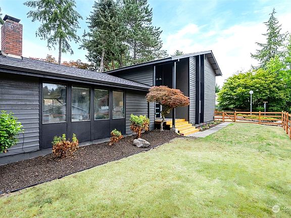 5th image of 104 Madrona Park Drive