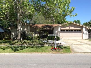 15609 Deerglen Dr, Tampa, FL 33624