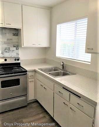 2nd image of 628 S Bancroft St APT 3