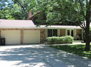 1521 40th Avenue Ct, Rock Island, IL 61201