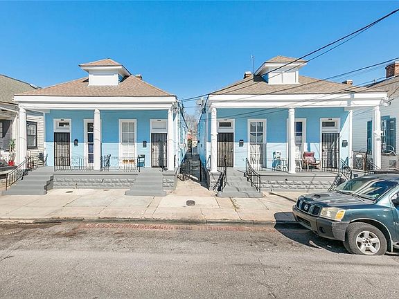 3rd image of 2215-2217 Dumaine St