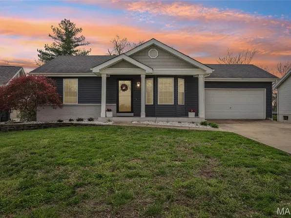 174 Christina Marie Dr, O'Fallon, MO 63368