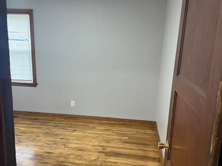 1050 Bulen Ave — Photo 26