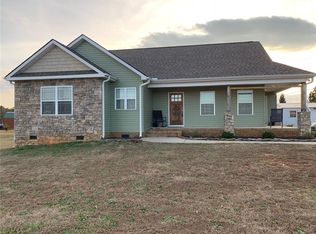 496 Belle Shoals Rd, Six Mile, SC 29682
