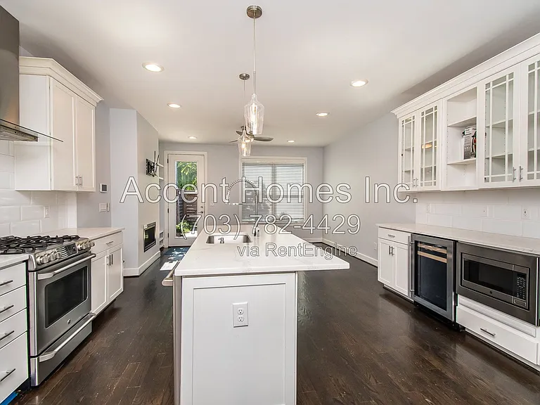 210 S Patrick St — Photo 8