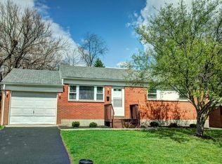131 W Routzong Dr, Fairborn, OH 45324