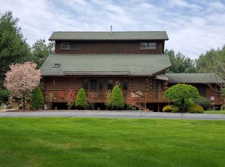 95 Mill House Rd, Marlboro, NY 12542