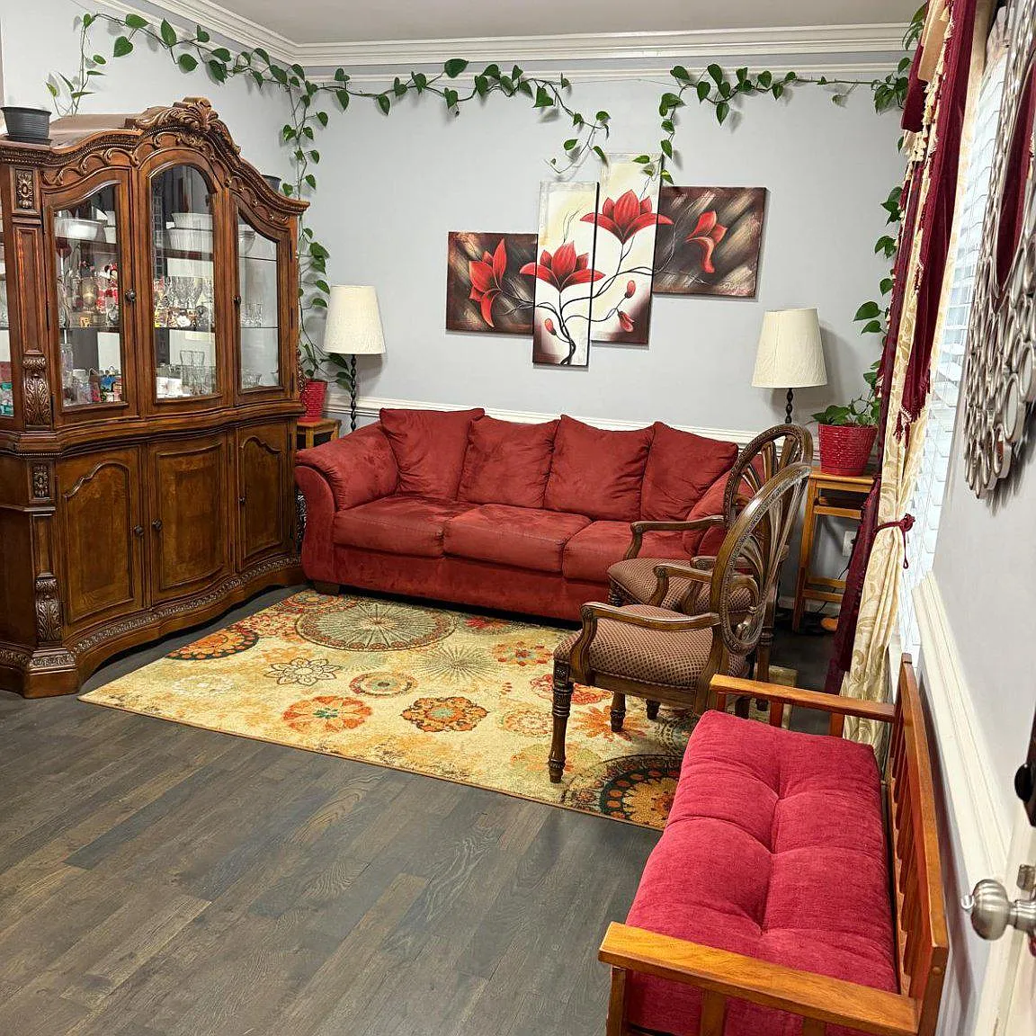 4 bed, 3.5 bath, 3360 sqft, $3,999 — Photo 3
