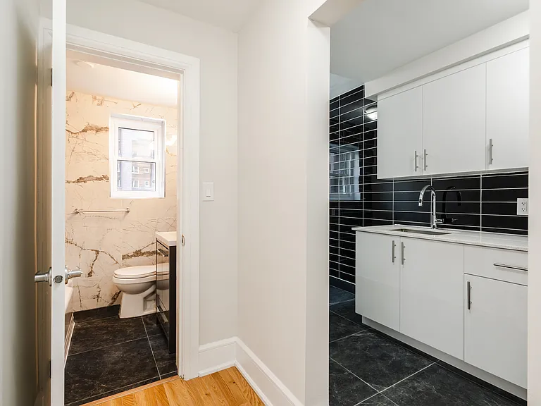 255 Metcalfe St — Photo 16
