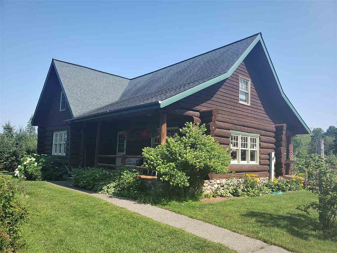 48148 N Homestead Rd, Dollar Bay, MI 49930 Zillow