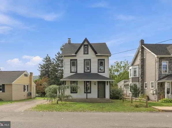 345 E Walnut St, Marietta, PA 17547