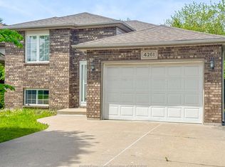 4261 Centurion Ave, Windsor, ON N9G2V9