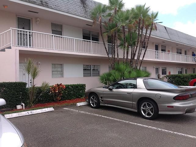 1st image of 18081 SE Country Club Dr APT 22-217