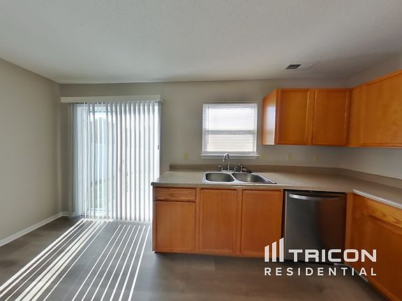 4th image of 11887 Wapiti Way