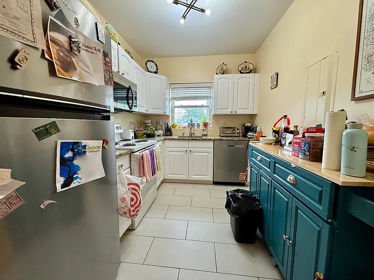 130 Jefferson St #3 — Photo 4