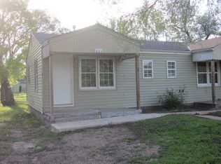 624 S 12th St, Salina, KS 67401