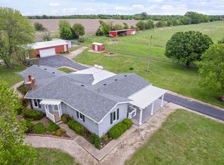 1504 17000th Rd, Parsons, KS 67357