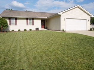 4204 Clearwater Ln, Springfield, IL 62703