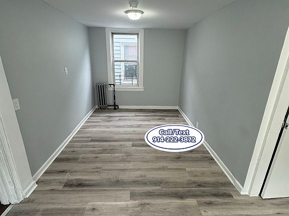 4th image of 120 Waverly St APT 1