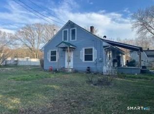 37 Cady St, Killingly, CT 06239