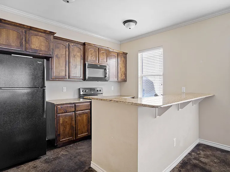 College Ave Apartments — Photo 47