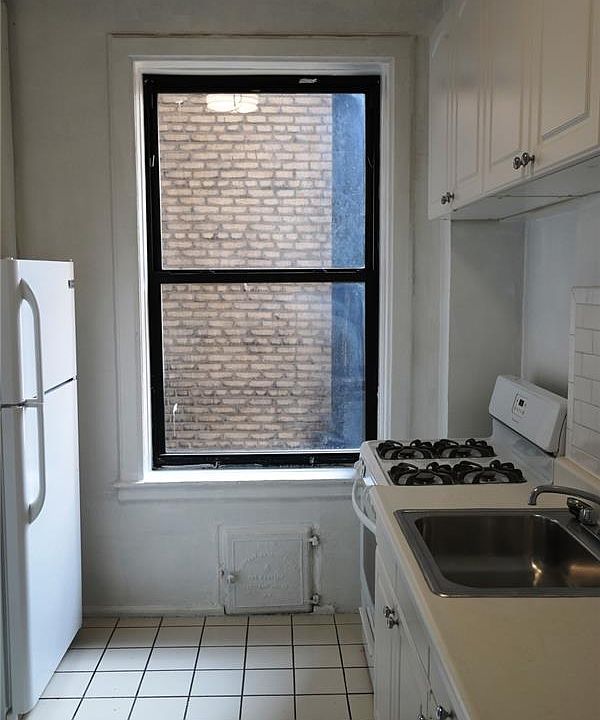 1st image of 251 W 92nd St APT 10B