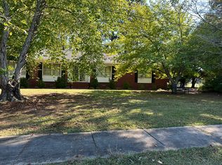 9 Holland Dr, Windsor, VA 23487
