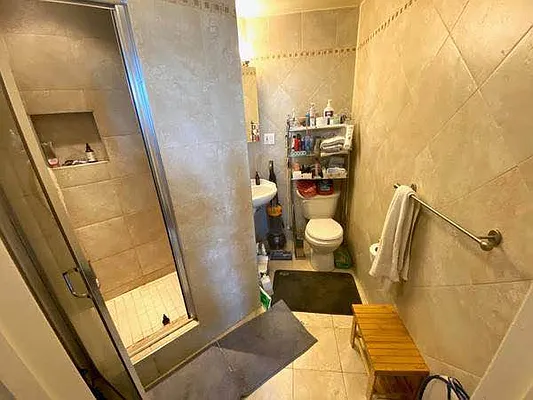 Rented by Lang Realty LLC | media 5