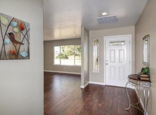 11202 Haggie Rd, Wilton, CA 95693