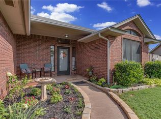 925 NW 171st Pl, Edmond, OK 73012