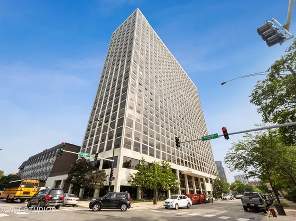 4343 N Clarendon Ave, Chicago, IL