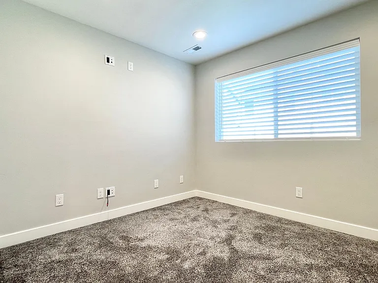 3066 S Red Pine Dr — Photo 35