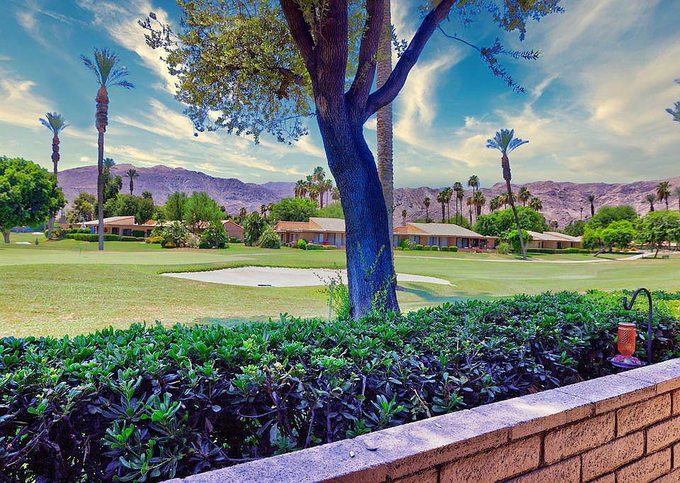 1st image of 14 La Ronda Dr