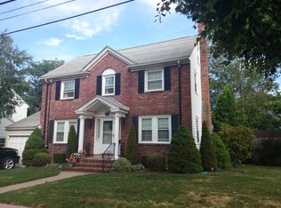 15 Myles Standish Rd, West Roxbury, MA 02132