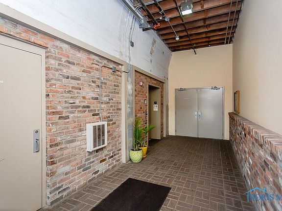5th image of 100 S Huron St Suite 7C