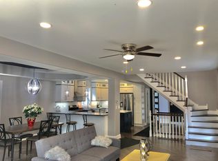 3827 Grove Ave, Berwyn, IL 60402