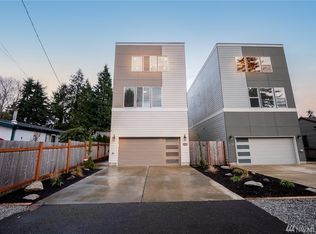 13502 6th Ave SW, Burien, WA 98146