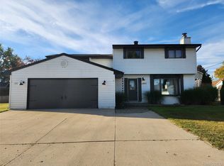 10217 Lakeside Dr, White Lake, MI 48386