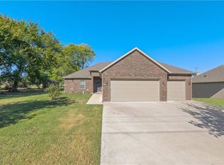 17753 Harmon Rd #31, Fayetteville, AR 72704