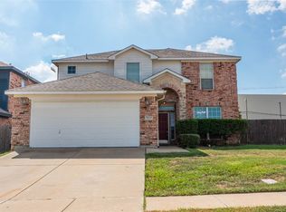1107 Deedee Creek Dr, Euless, TX 76040