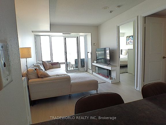 4th image of 75 Liberty St #1205