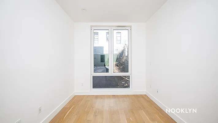 Rented by Nooklyn NYC LLC | media 8