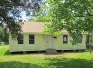 301 San Jacinto St, Highlands, TX 77562